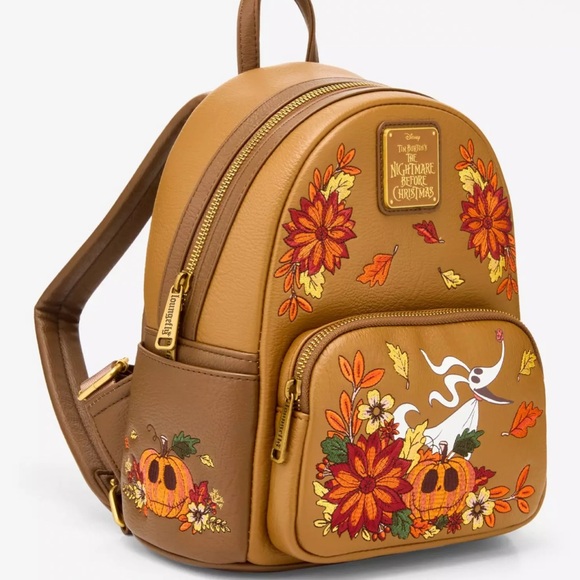 Disney The Nightmare Before Christmas Zero & Jack
Skellington Fall GITD Set - Picture 4 of 16